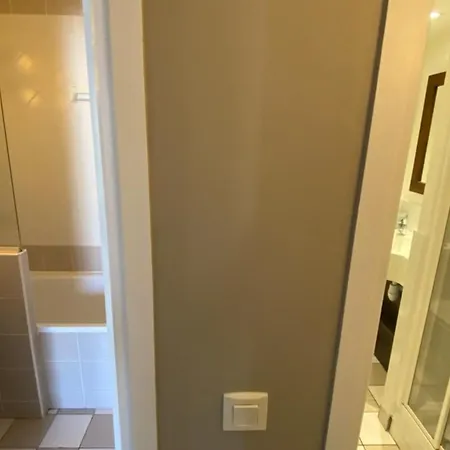 Tres Bel Appt 6 Pers Avec Piscine Sauf Janvier Tennis Et Parking 202