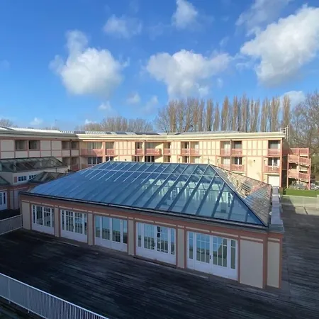 Apartment Very 6 Person With Swimming Pool Tennis Court And Car Park 202 *